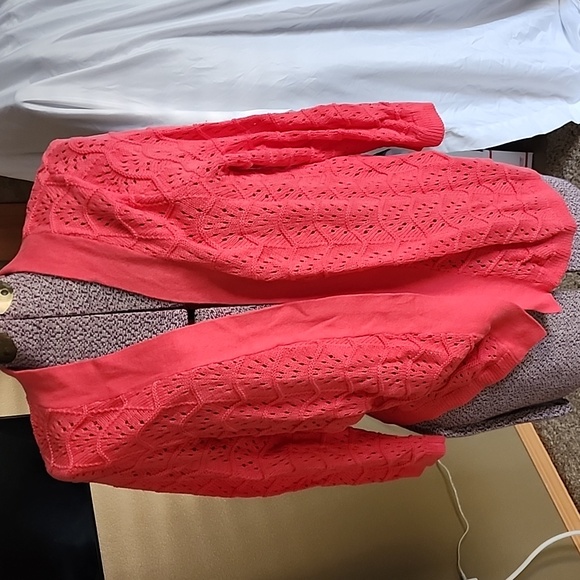 Sagharbor salmon color sweater - Picture 1 of 4